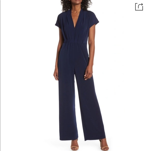 NWT Vince Camuto Navy Cinched Wait Jumpsuit size S - Picture 1 of 6